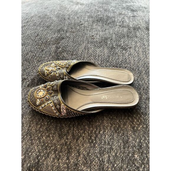 Amanda Embellished Beaded Slip-On Katmandu Slippers size 9 - Picture 3 of 6